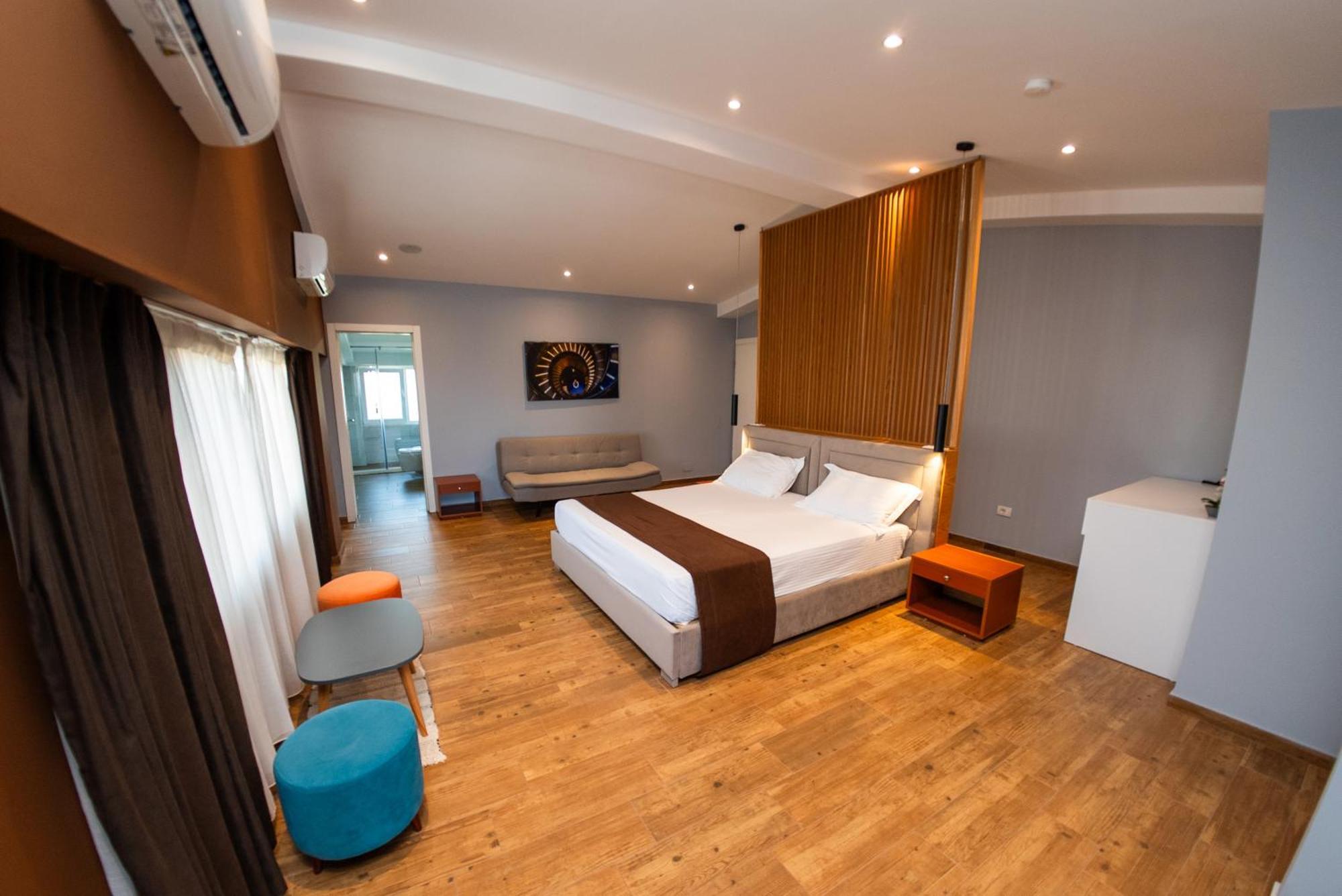 Olivar Hotel Tirana Selitë e Vogël Esterno foto