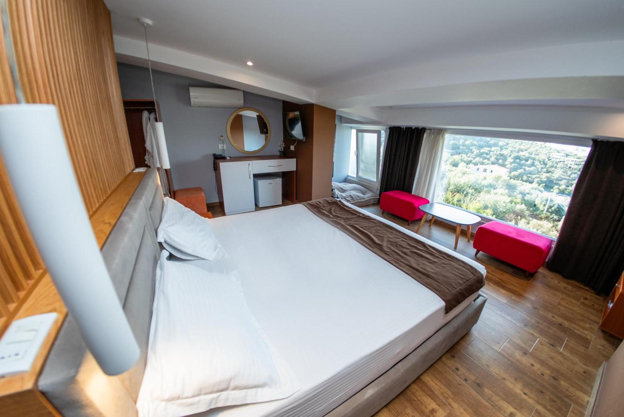 Olivar Hotel Tirana Selitë e Vogël Esterno foto