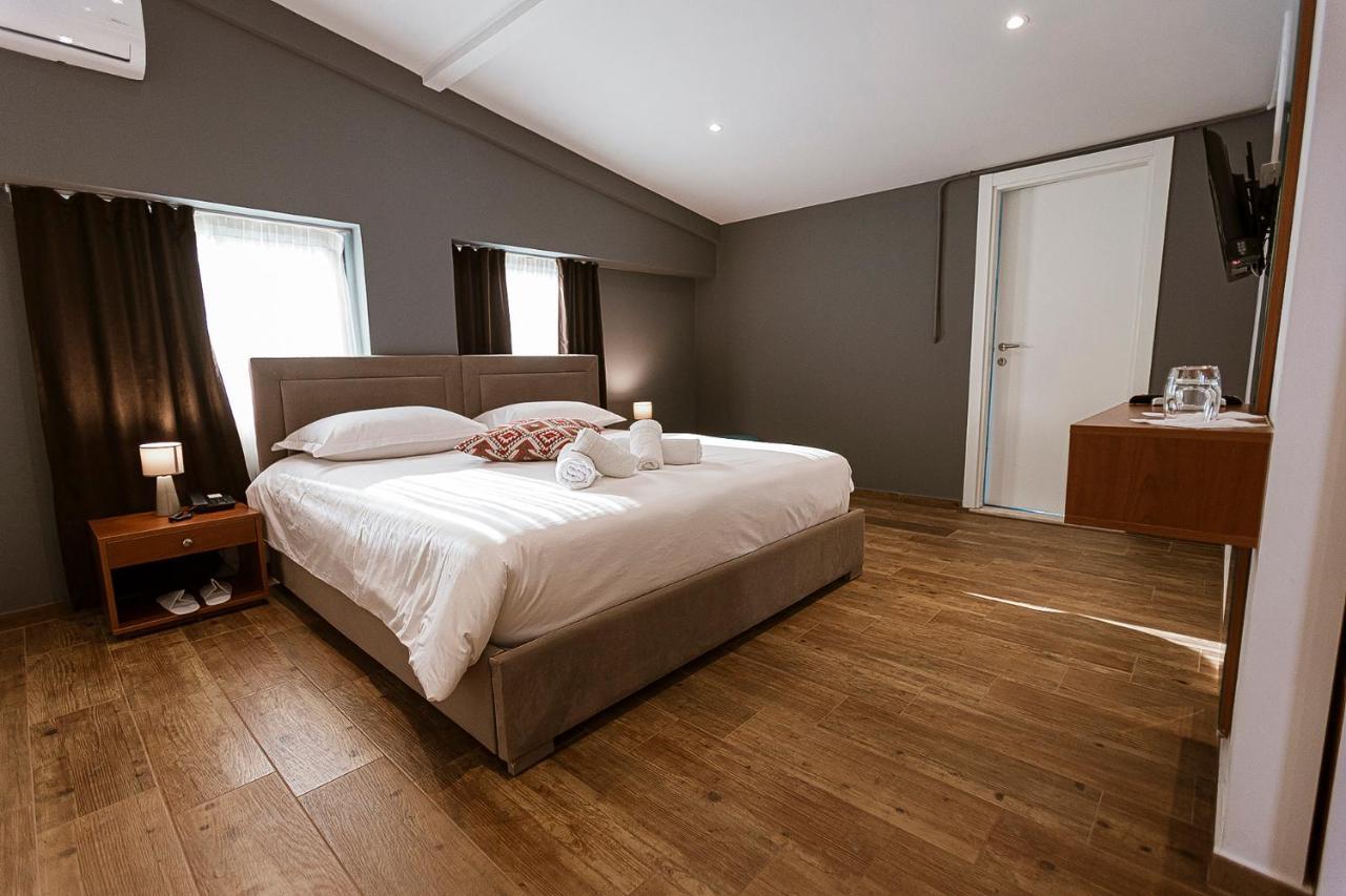 Olivar Hotel Tirana Selitë e Vogël Esterno foto