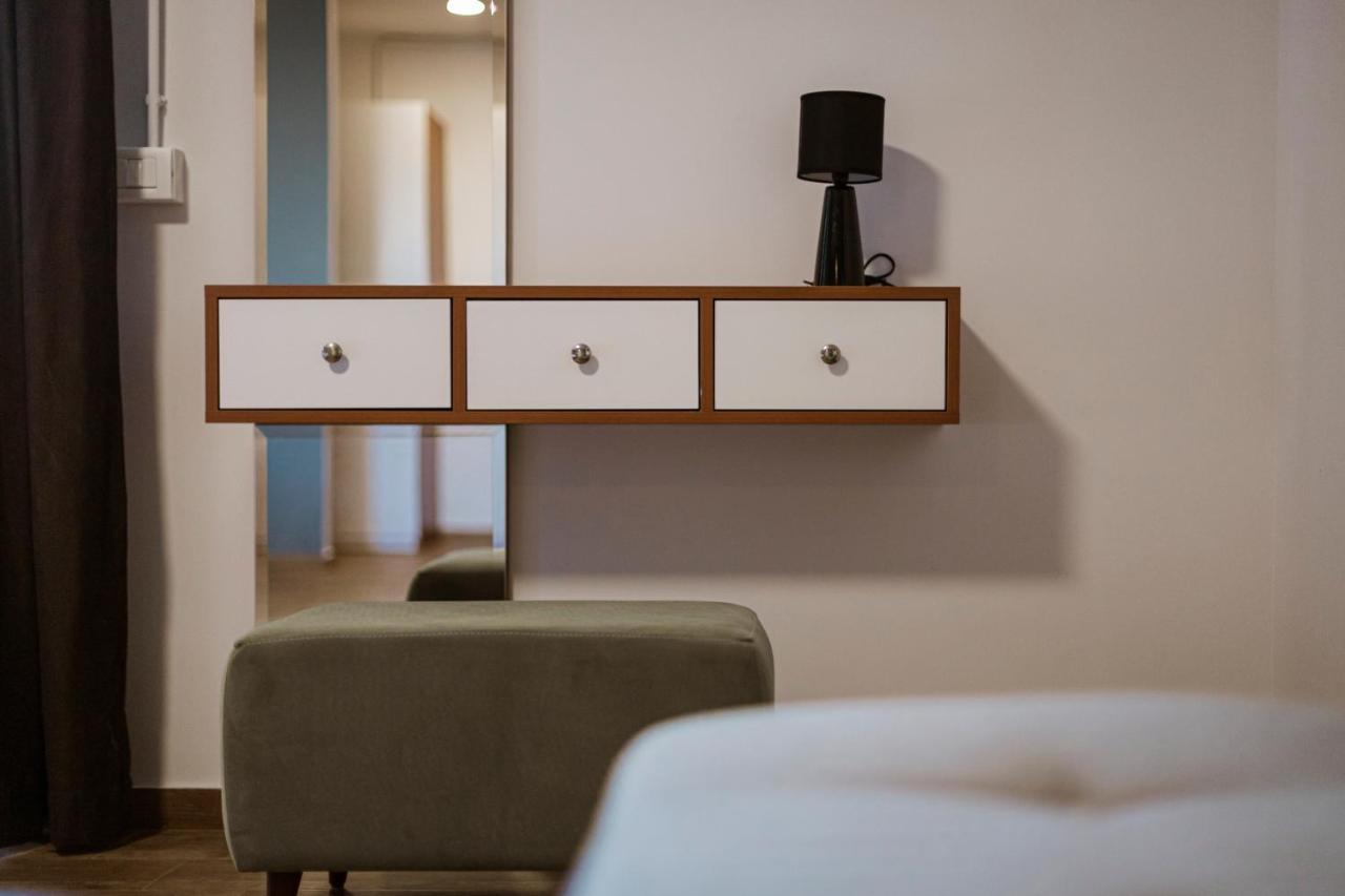 Olivar Hotel Tirana Selitë e Vogël Esterno foto