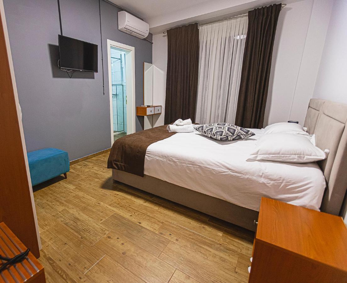 Olivar Hotel Tirana Selitë e Vogël Esterno foto