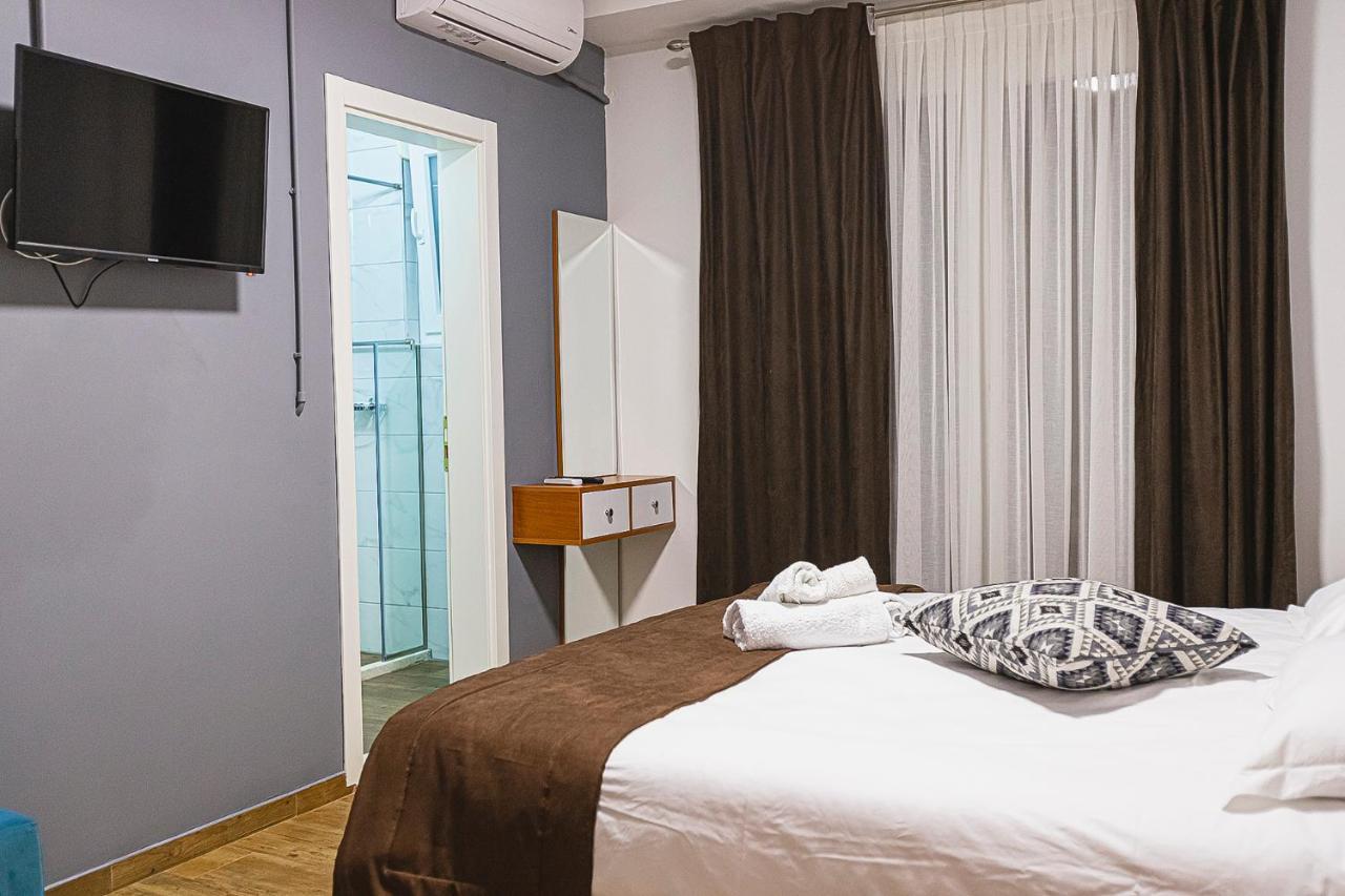 Olivar Hotel Tirana Selitë e Vogël Esterno foto